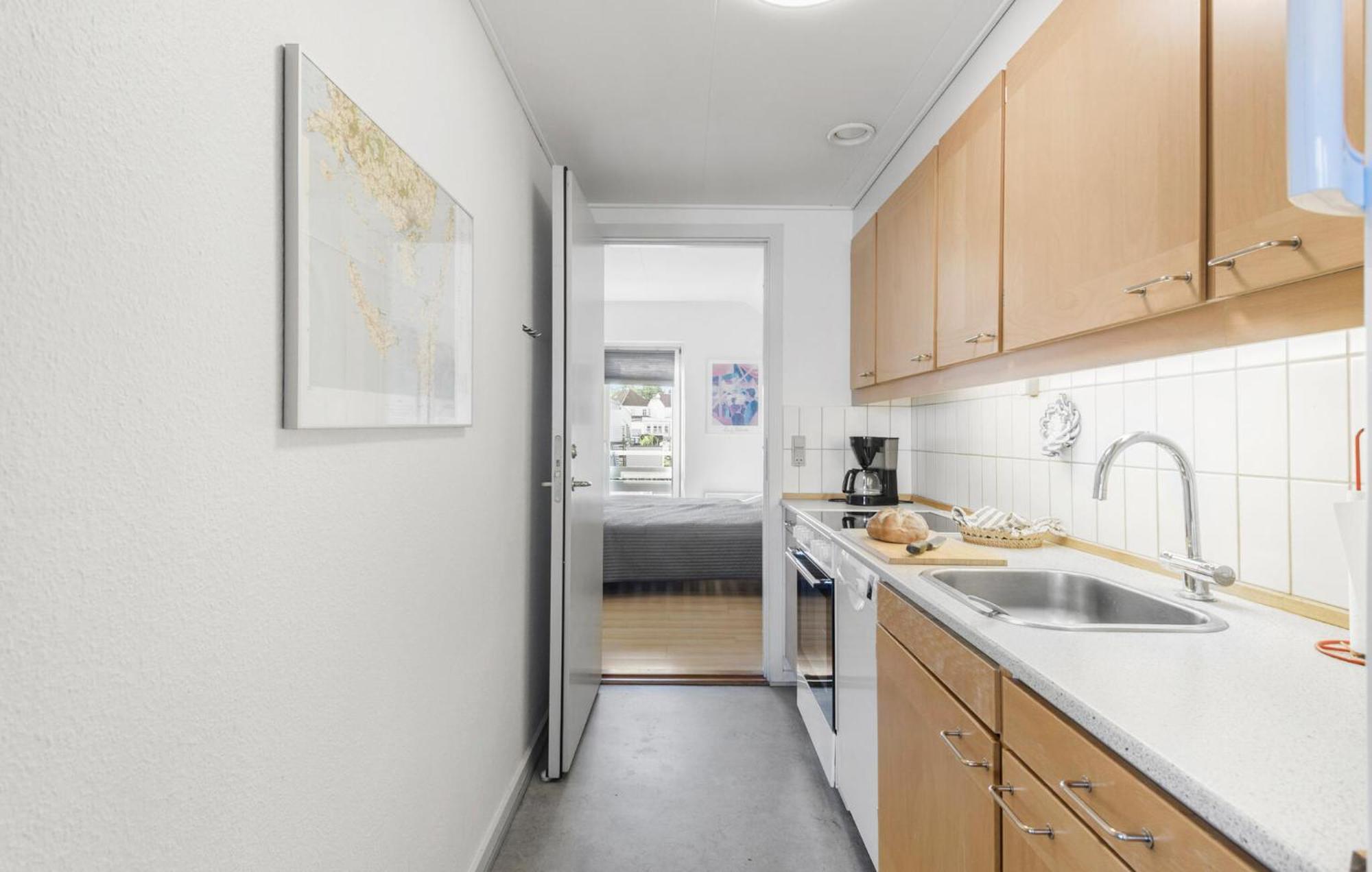 Lovely In With Kitchen